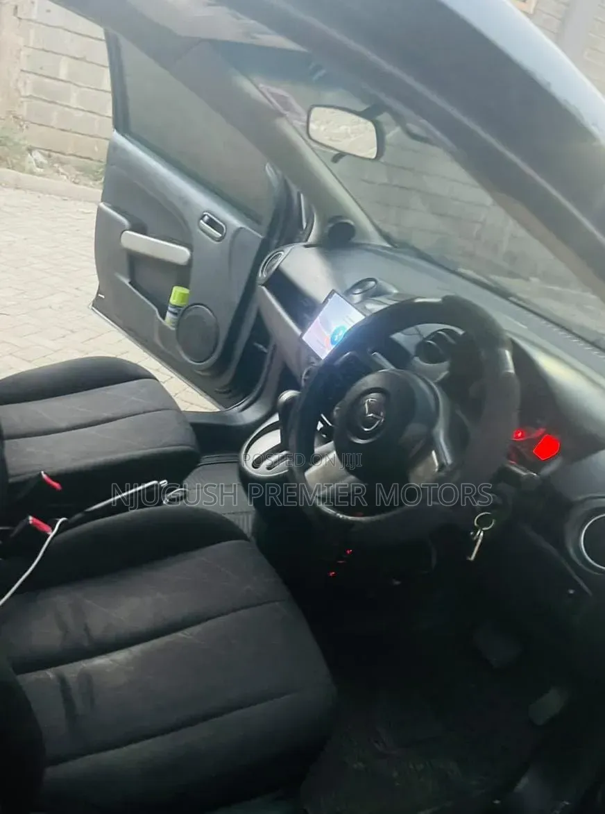Mazda Demio 2013 Black