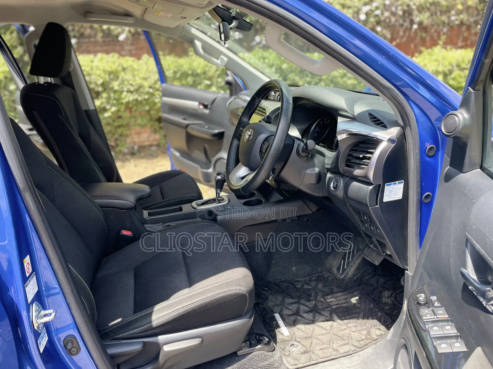 Toyota Hilux Revo Double Cab Deisel 2.4 AWD 2019 Blue
