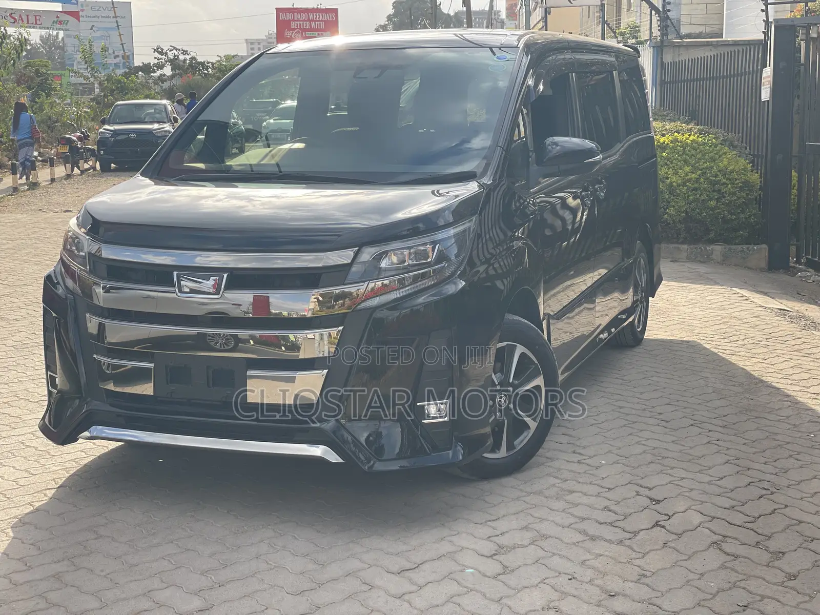 Toyota Noah 2.0 FWD (7 Seater) 2019 Black