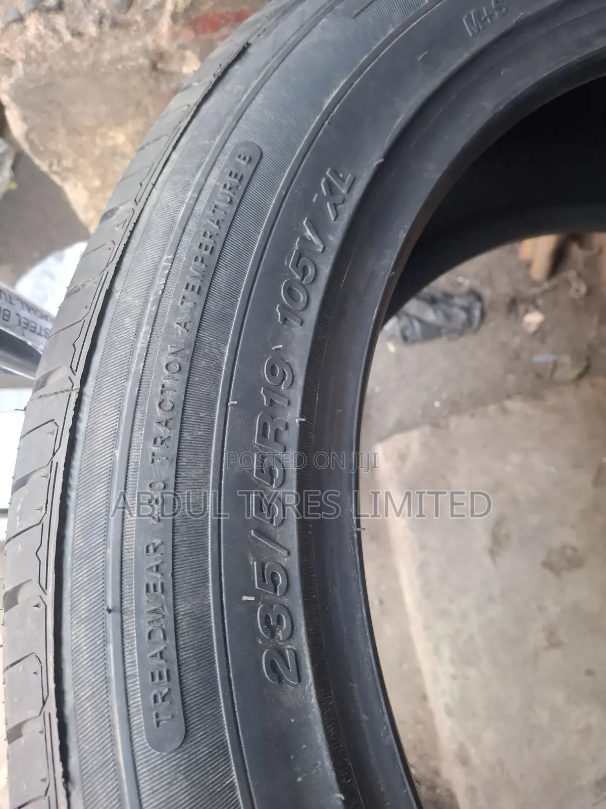 23/55r19 Goddard Transforce Tire