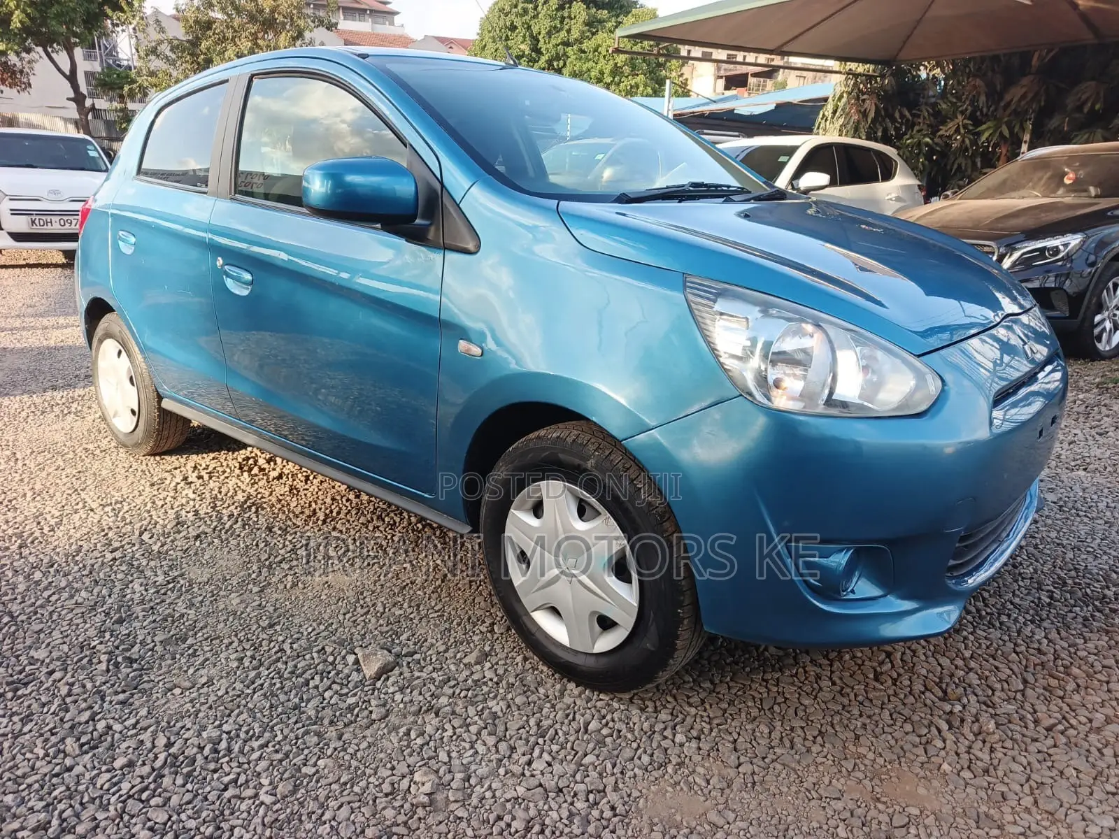 Mitsubishi Mirage 2014 Blue