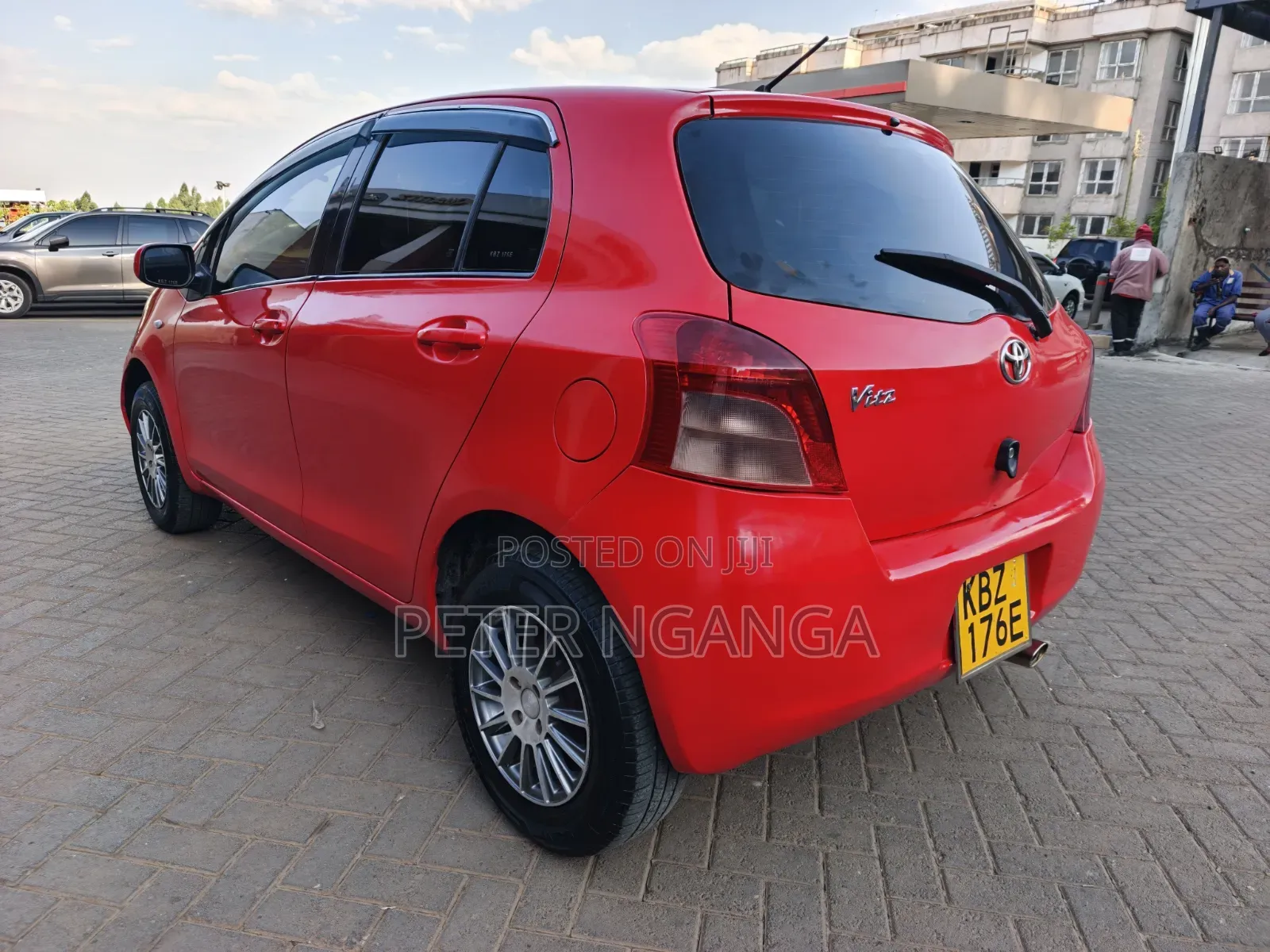 Toyota Vitz 1.3 FWD 5dr 2008 Red