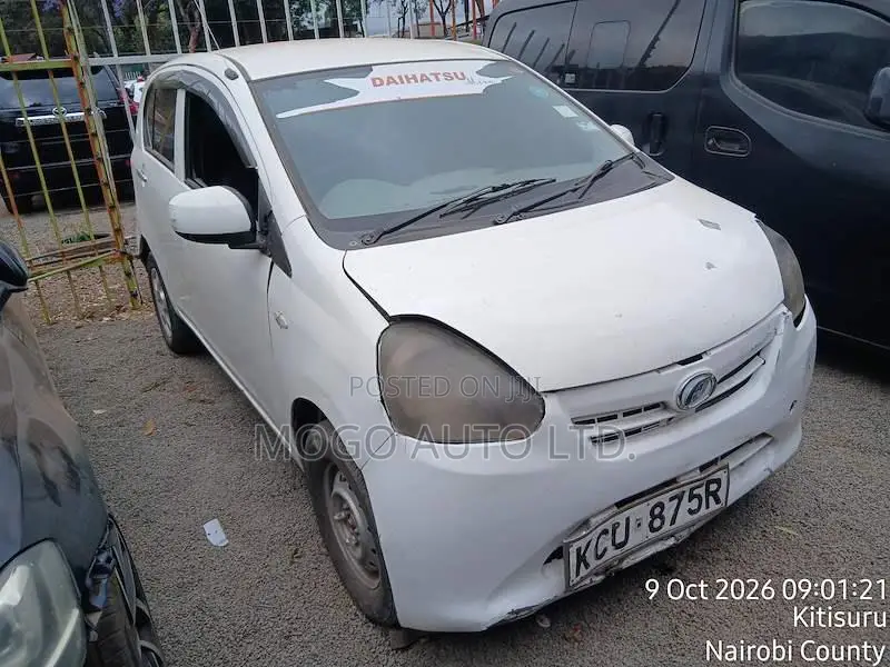 Daihatsu Mira 2012 White