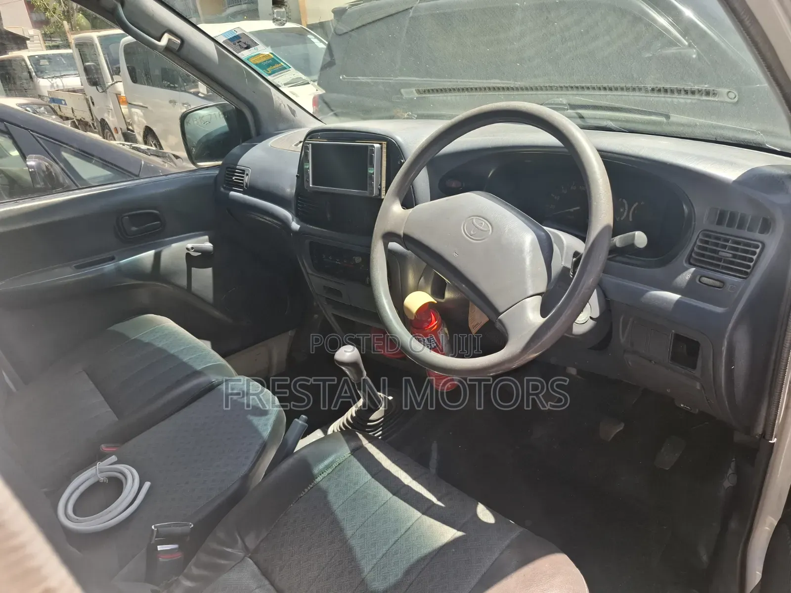 Toyota TownAce 2002 White