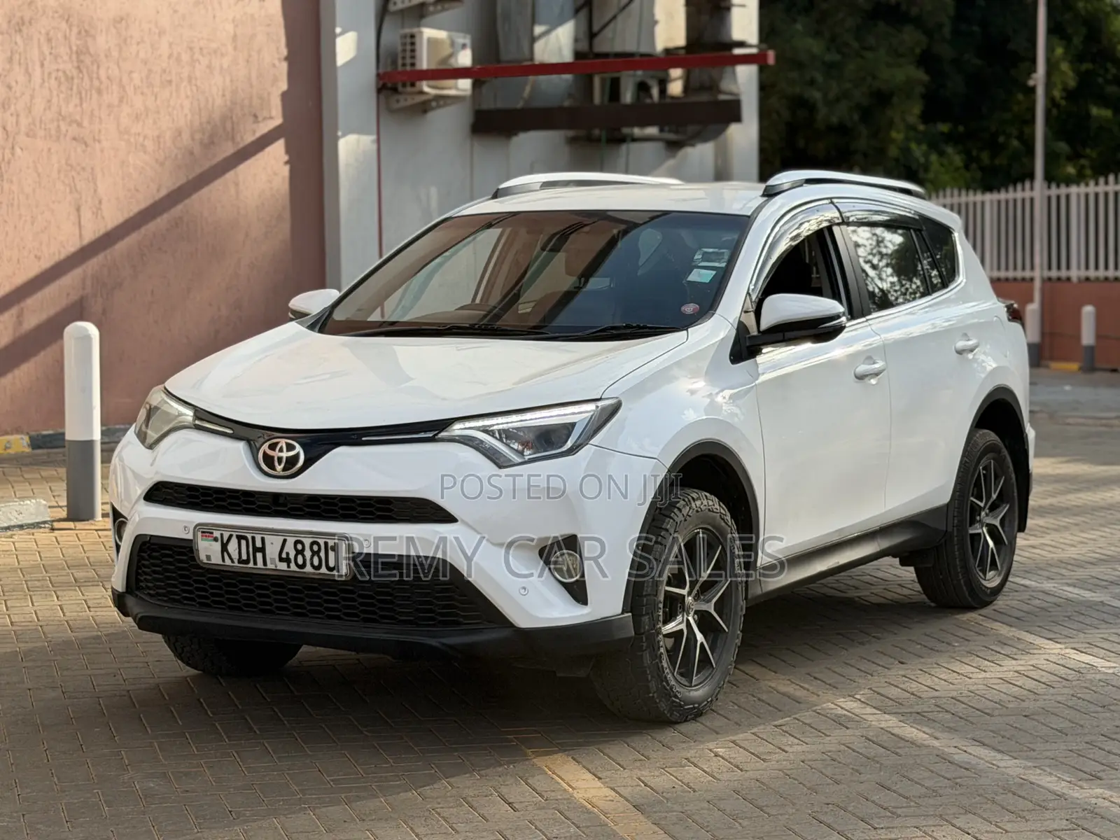 Toyota RAV4 2015 White