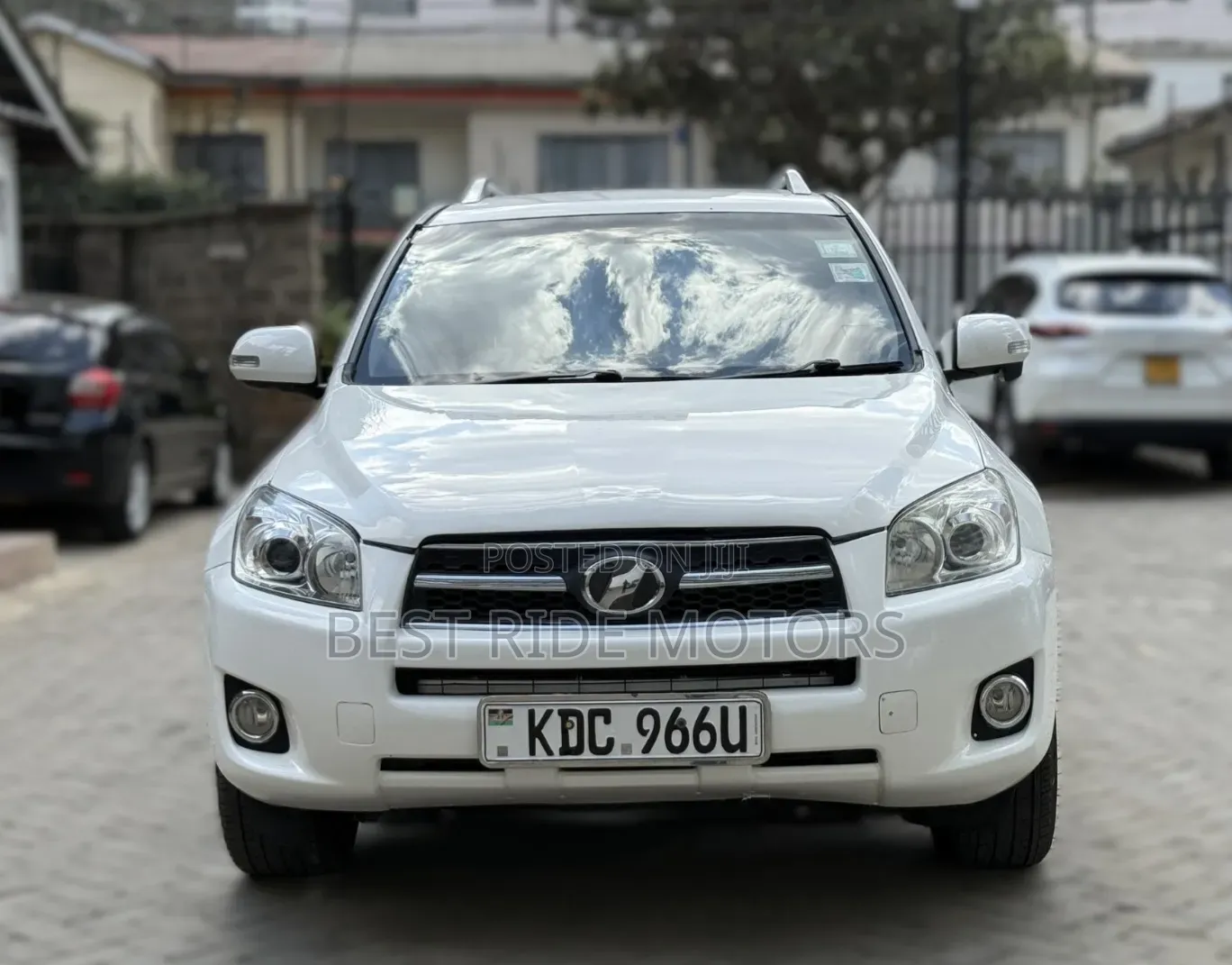 Toyota RAV4 2014 White