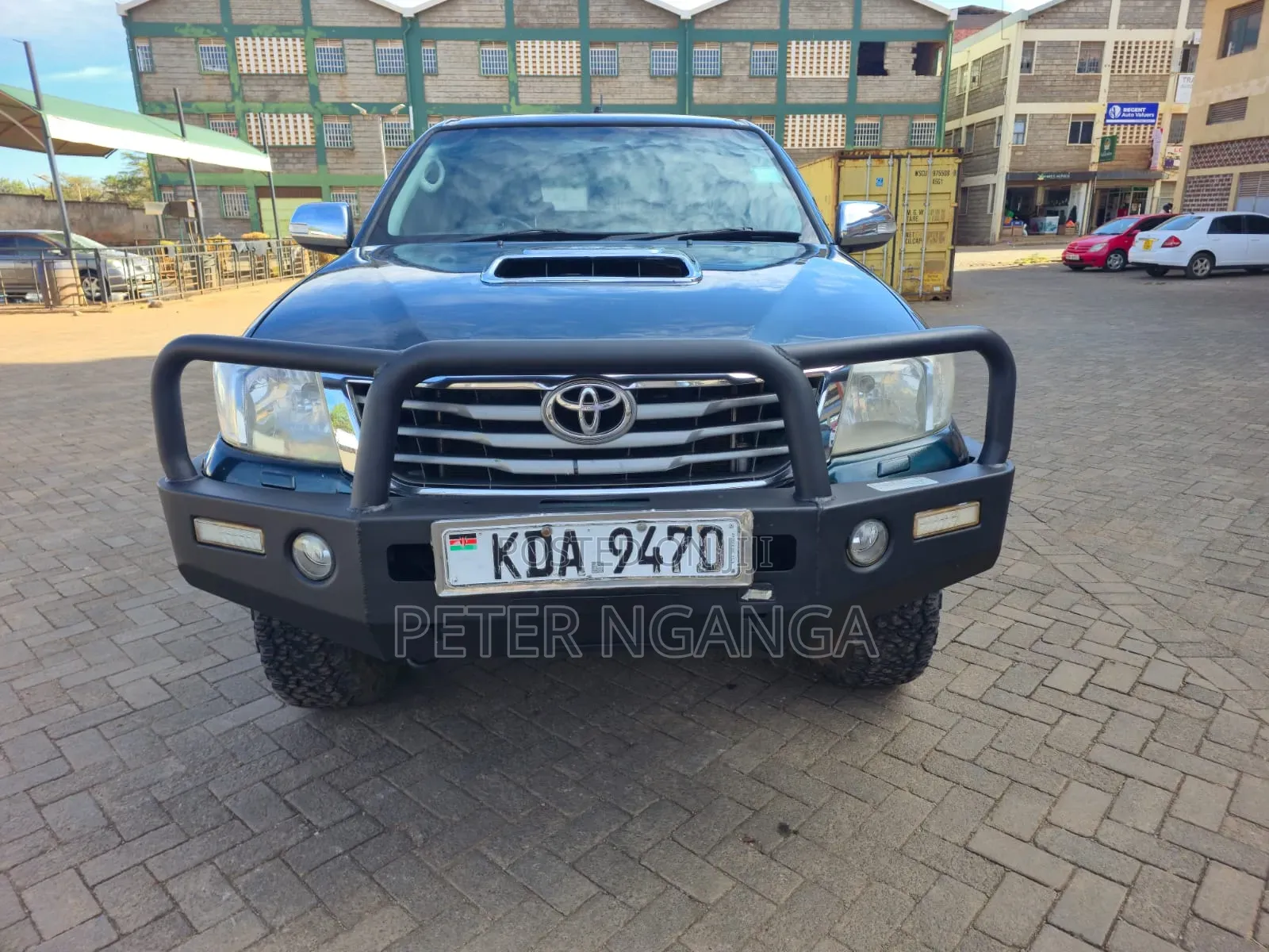 Toyota Hilux 3.0 D-4D 4x4 2013 Green