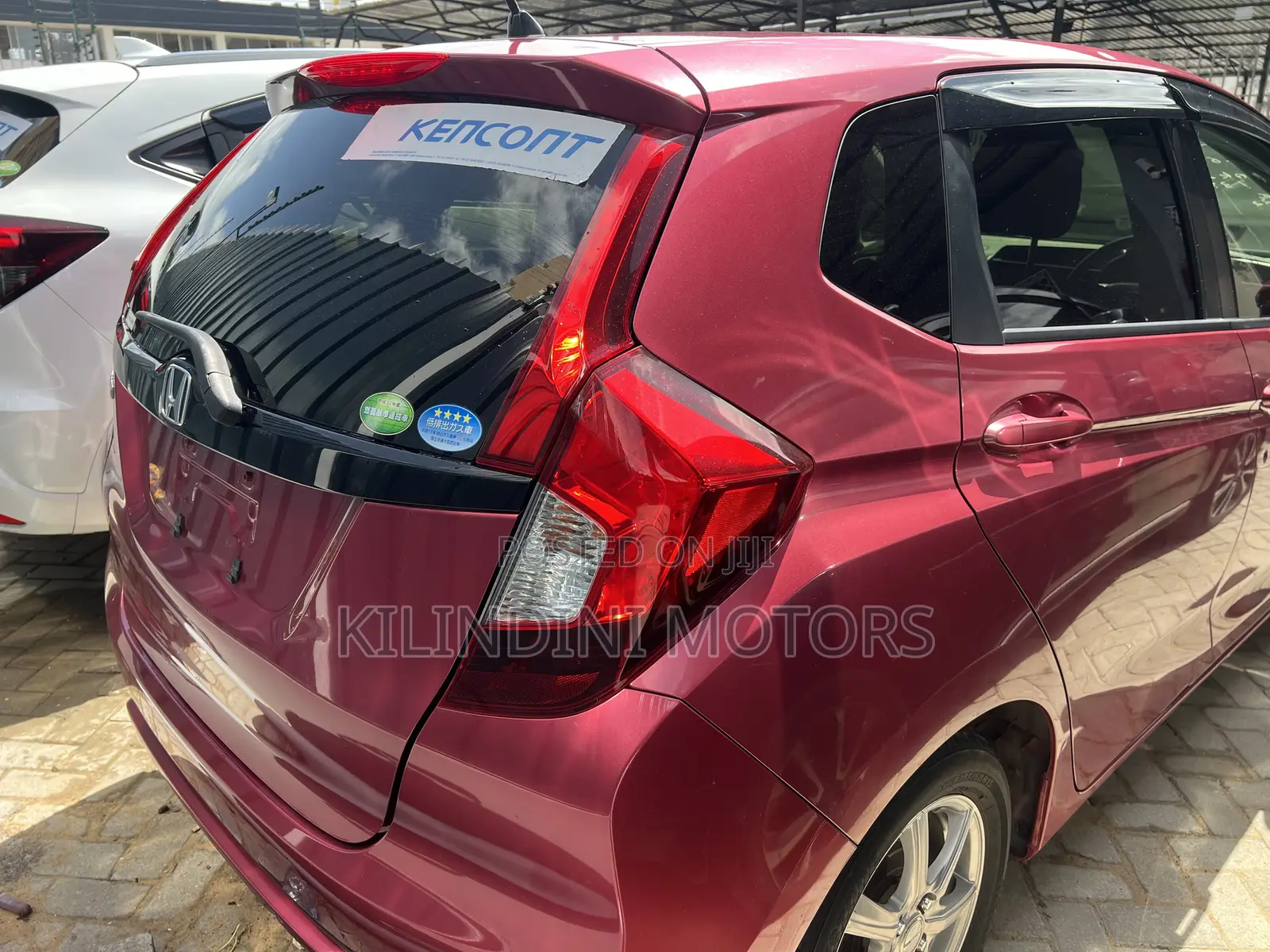 Honda Fit 2019 Maroon