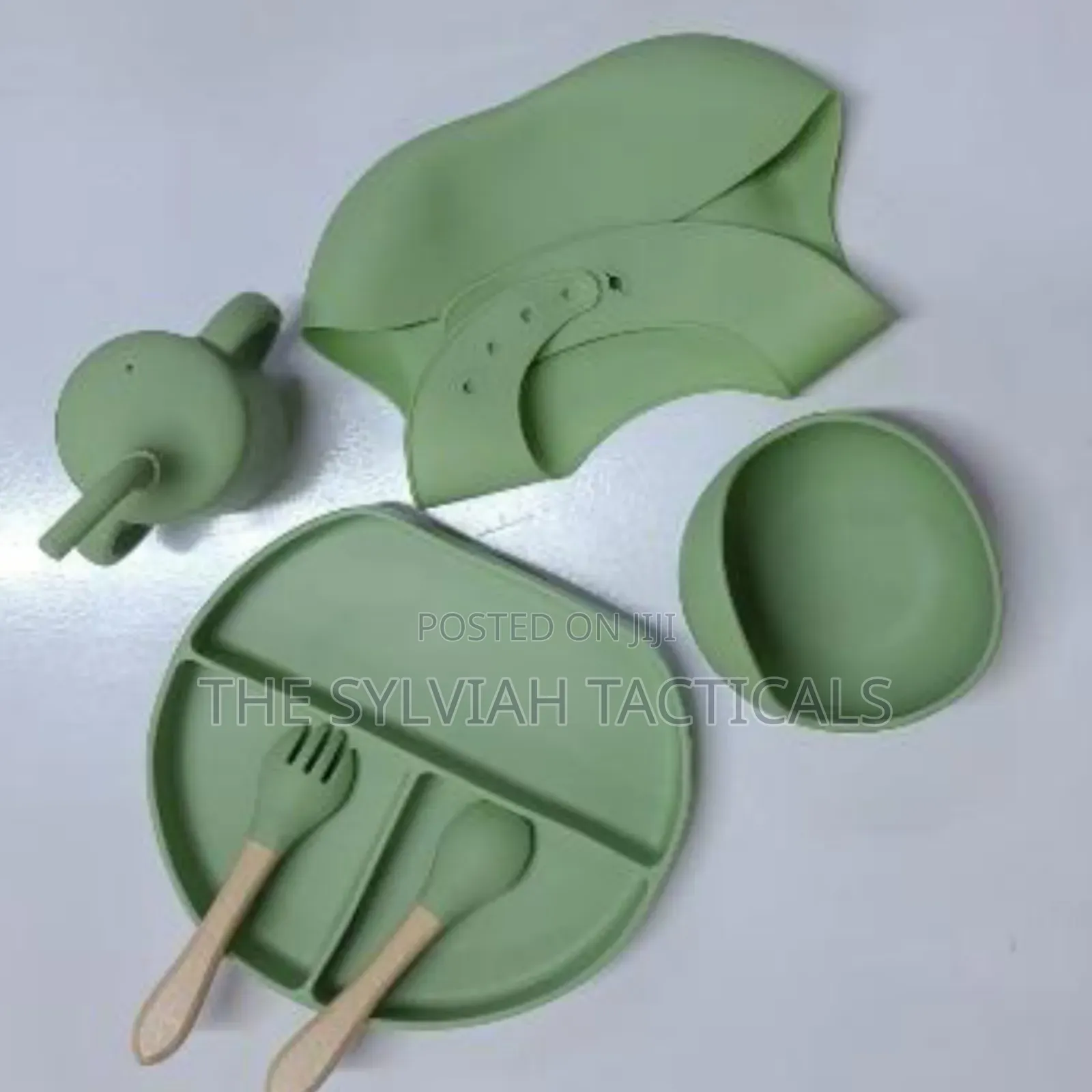 *Silicone Baby Feeding Set With Suction Plate Bowl Bib Spoon Fork Cup