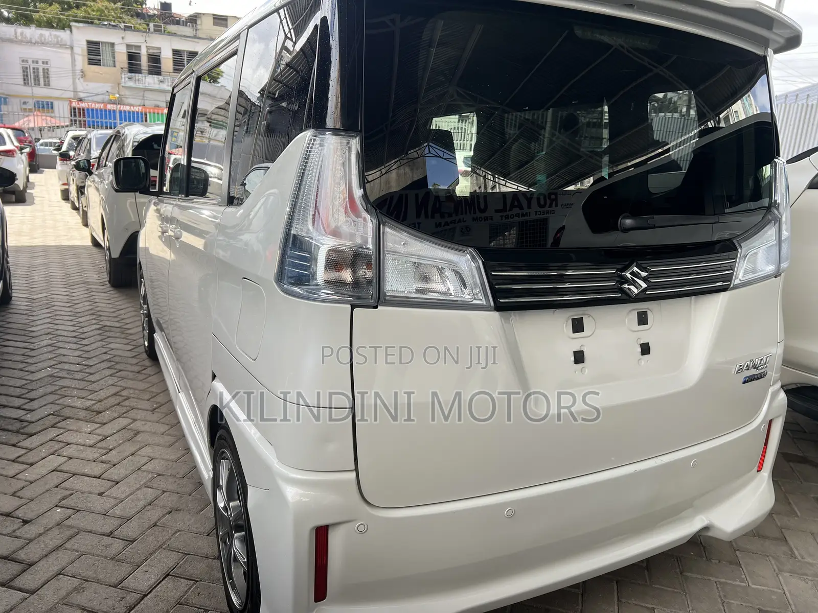 Suzuki Solio 2019 White