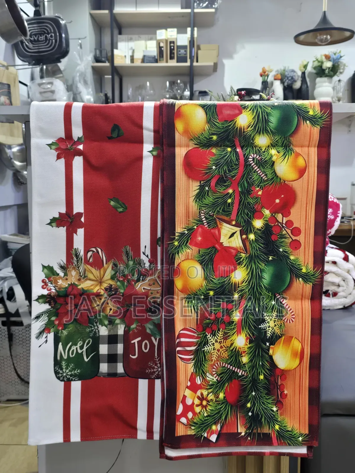 Decorative Christmas Table Runners