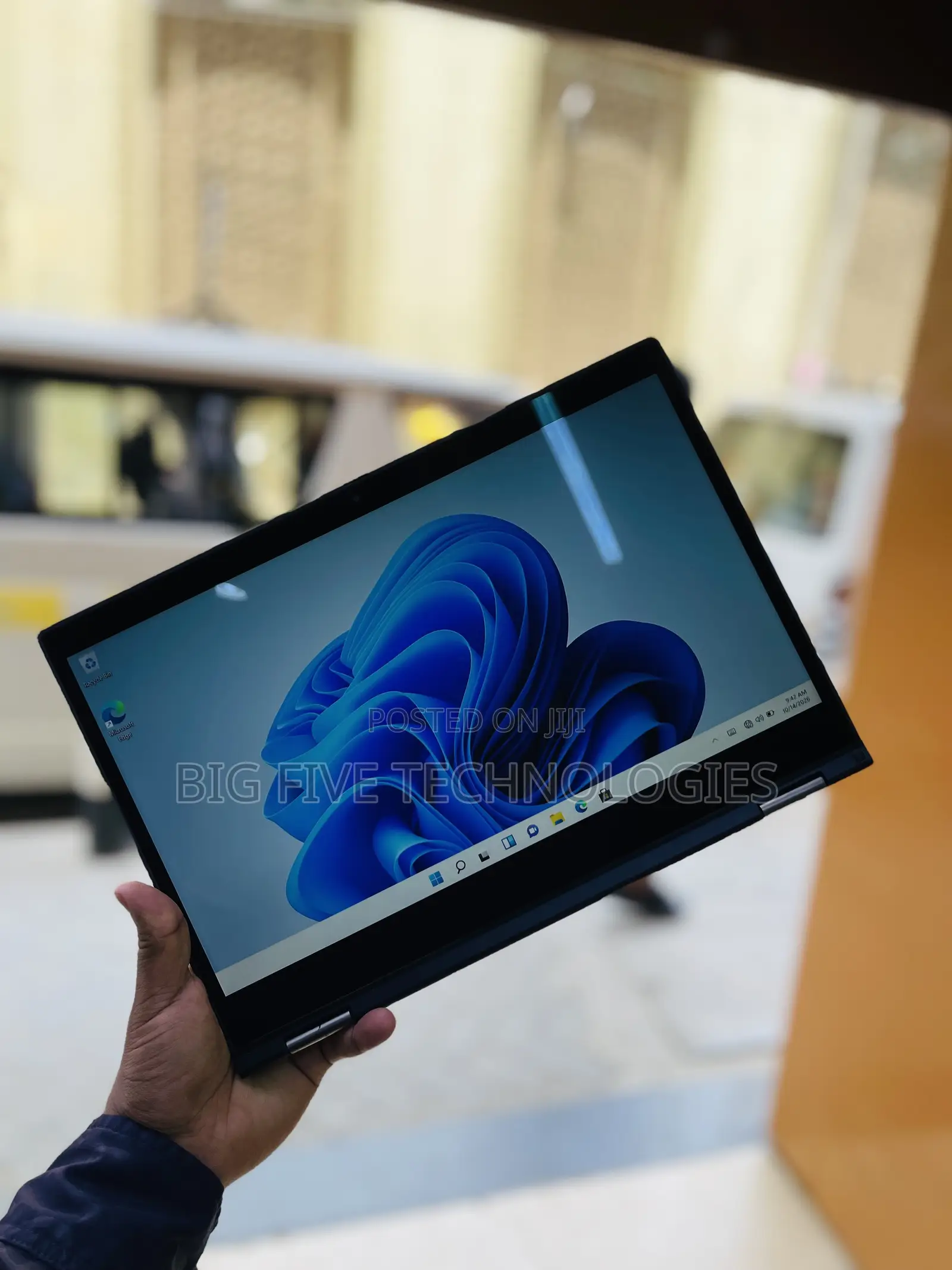 Laptop Lenovo ThinkPad X390 Yoga 8GB Intel Core i5 SSD 256GB