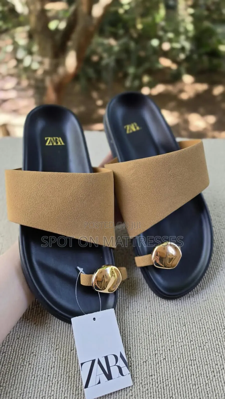 Zara Toe Ring Gold Decor Sandals. Sizes 37-42. Countrywide Delivery!