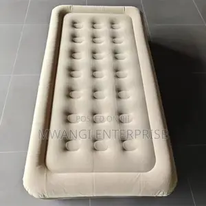 Inflatable Airbed With Built-in Pump 190x101x38cm