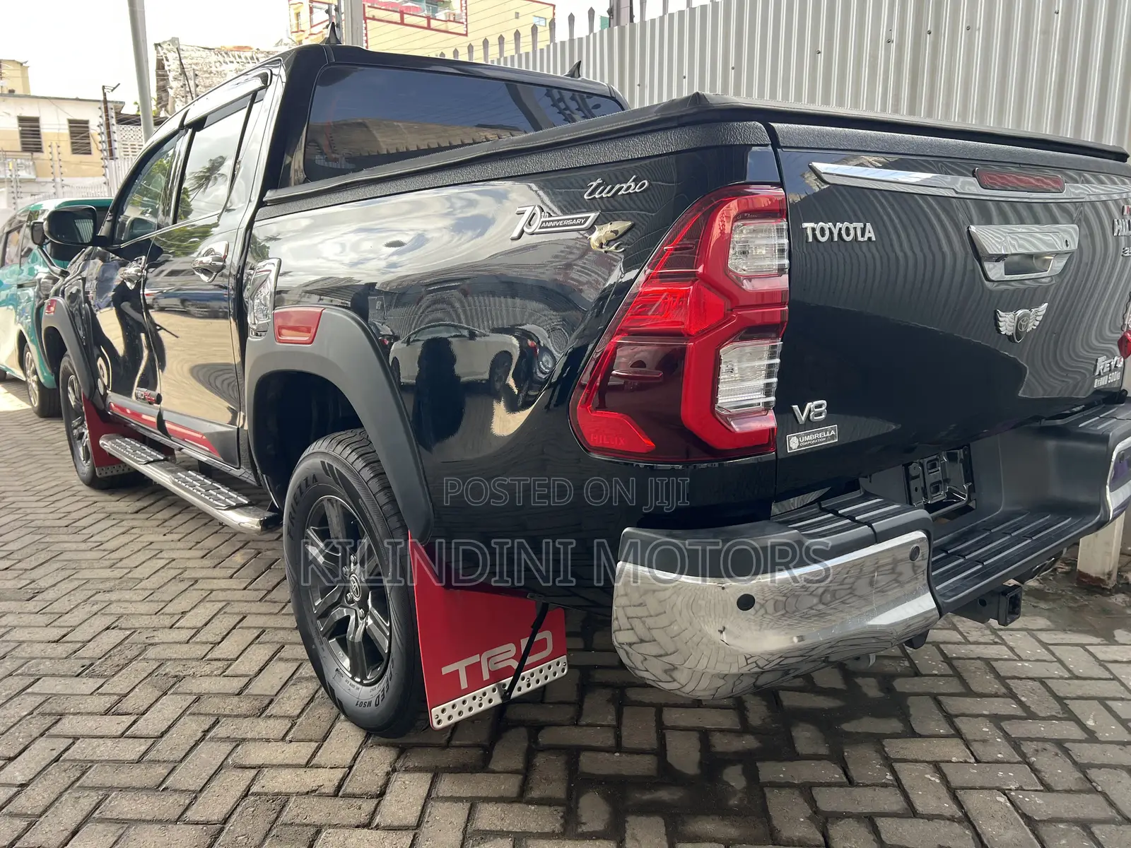Toyota Hilux 2020 Black