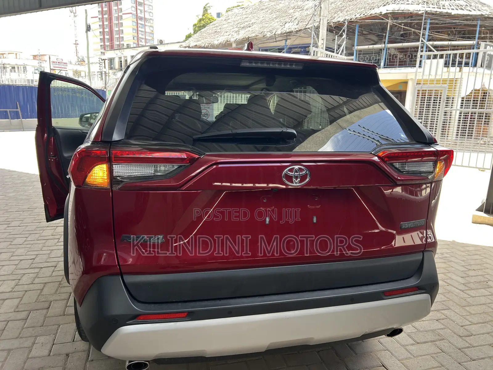 Toyota RAV4 2020 Red