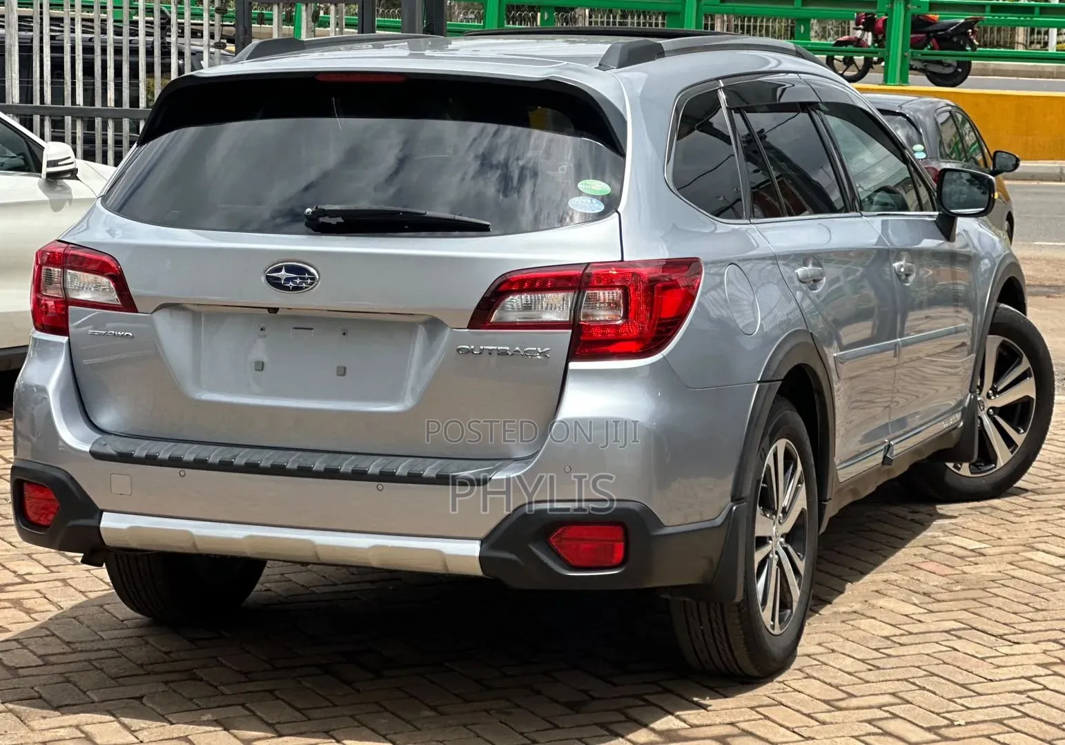Subaru Outback 2019 Silver