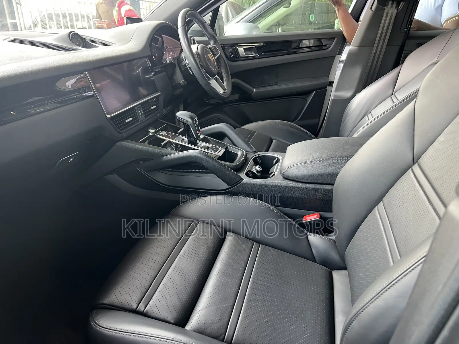 Porsche Cayenne 2020 White