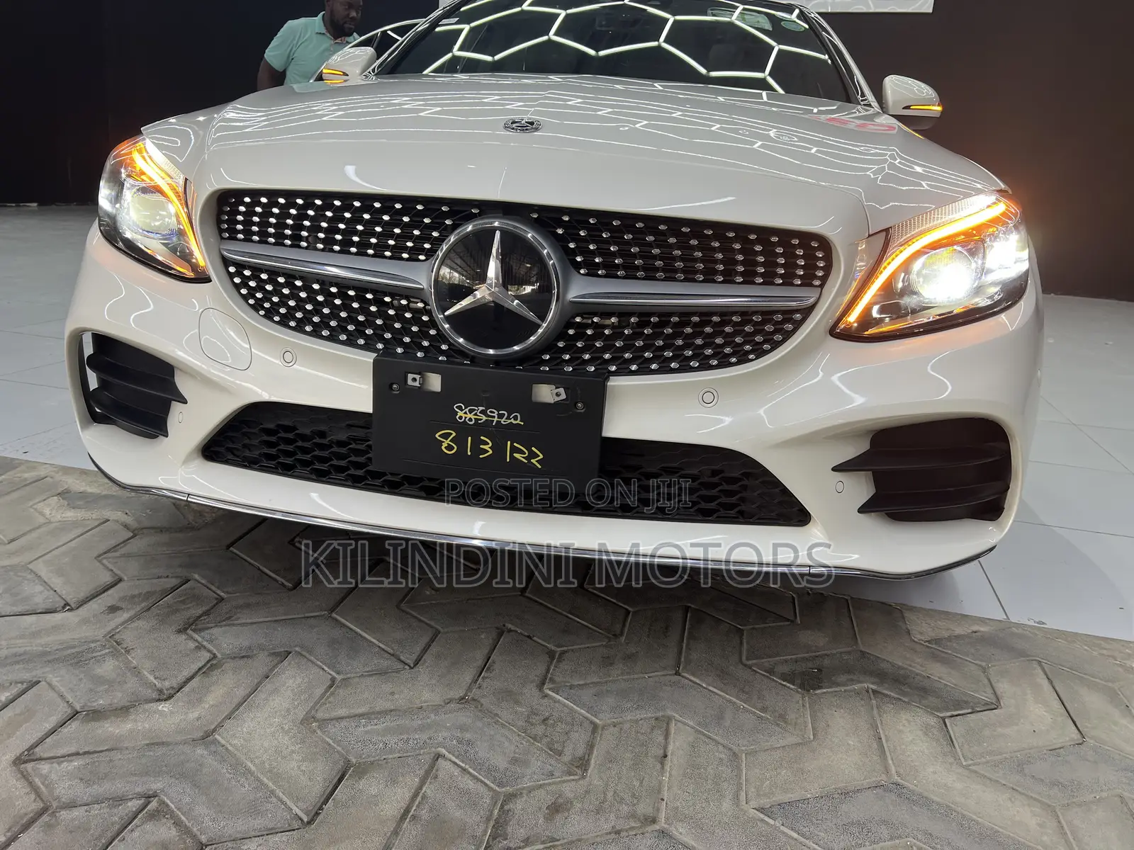 Mercedes-Benz C200 2019 Silver