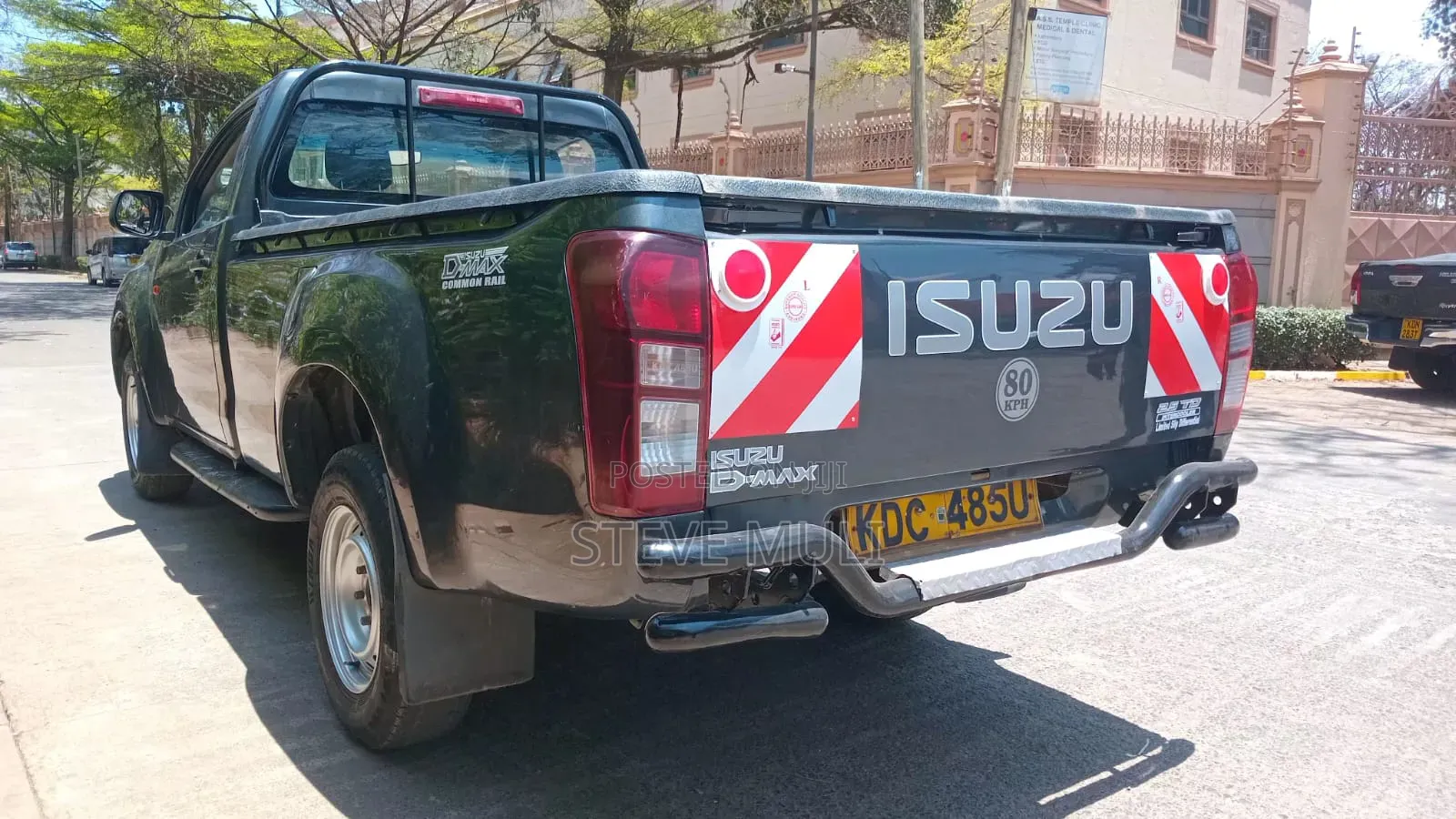 Isuzu D-MAX 2021 Gray