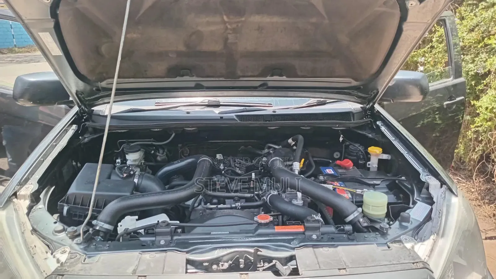 Isuzu D-MAX 2021 Gray