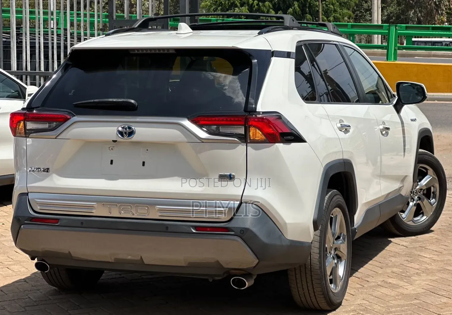 Toyota RAV4 Adventure 2019 White