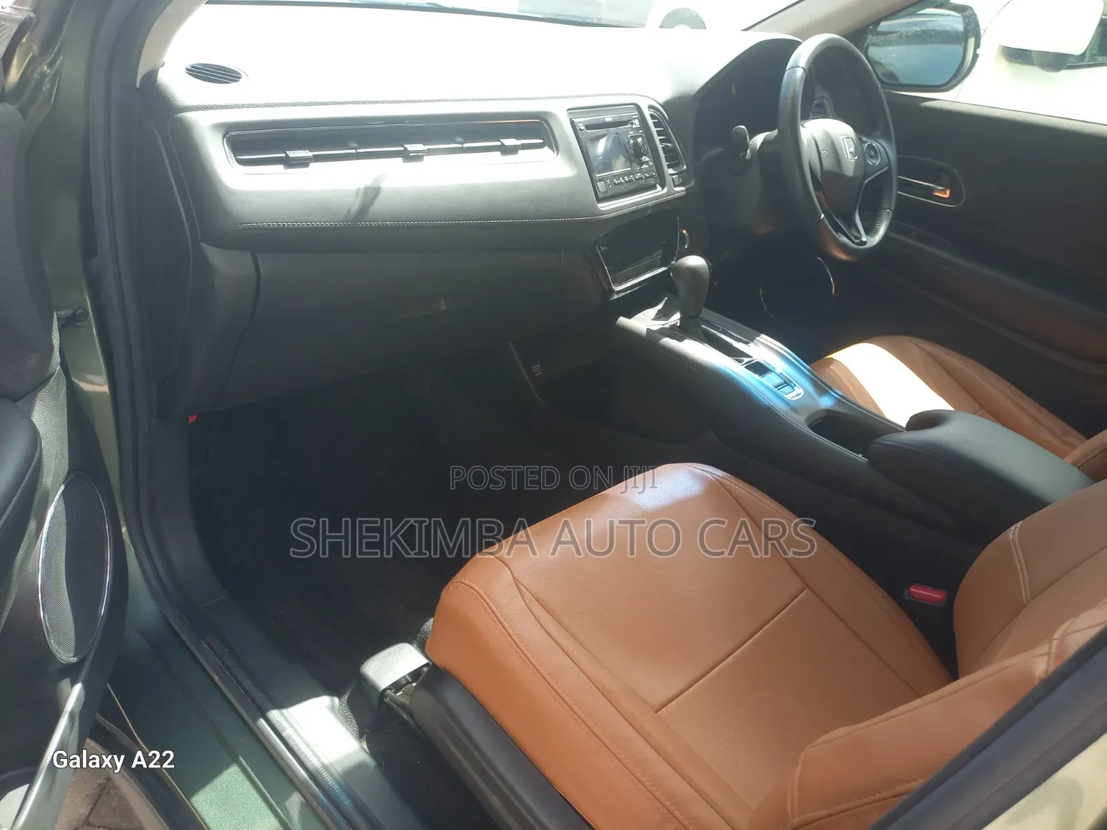 Honda Vezel 1.5 2WD 2020 Green