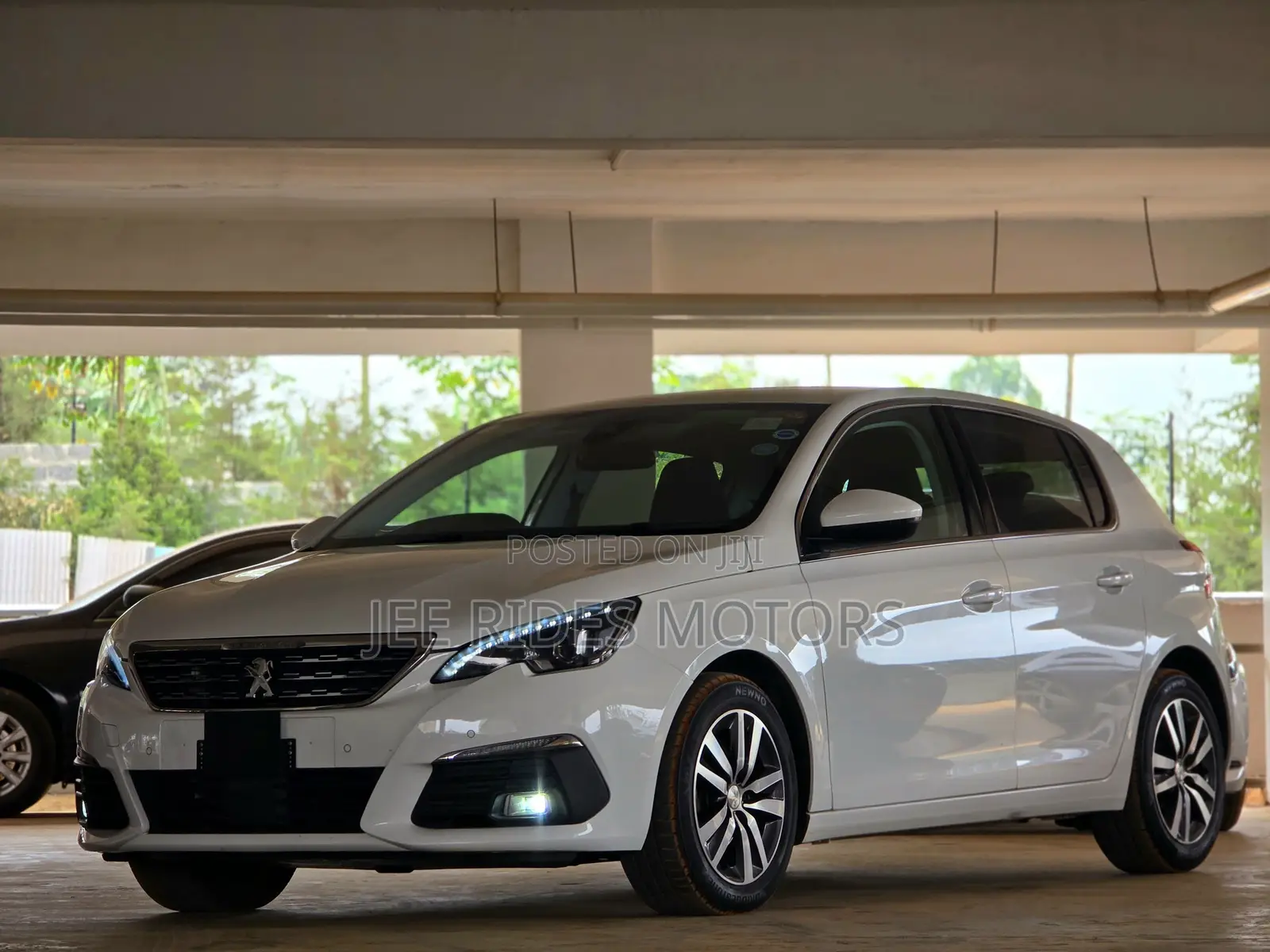 Peugeot 308 2019 White