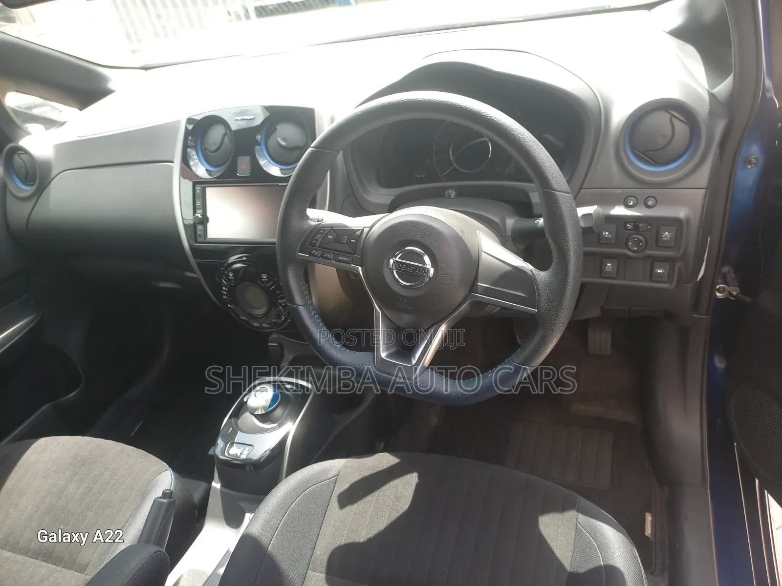 Nissan Note 1.2 Hybrid 2020 Blue