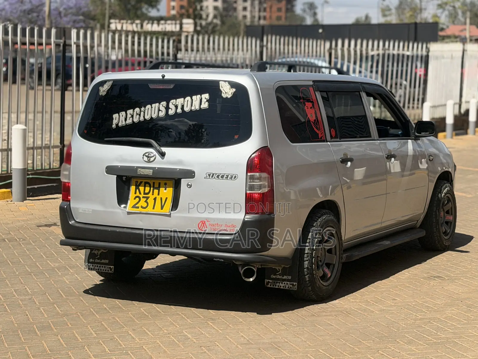Toyota Succeed 2015 Silver