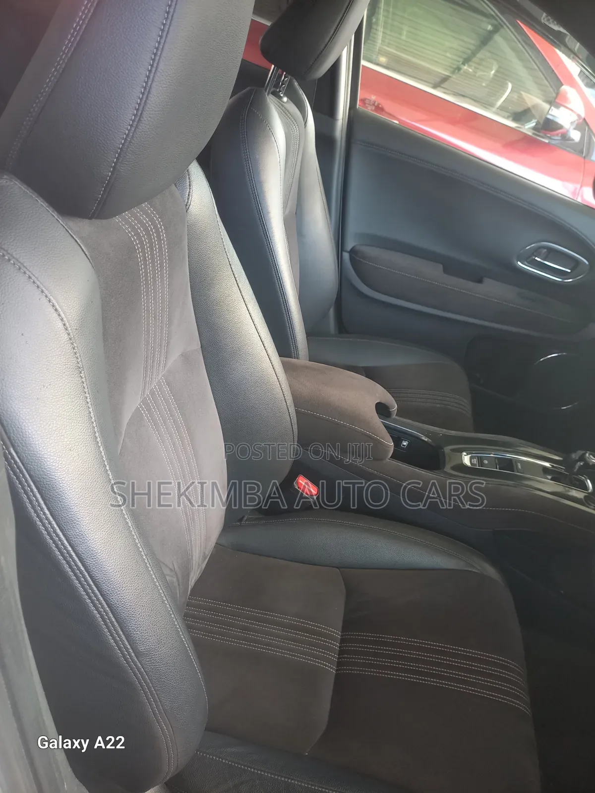 Honda Vezel 1.5 Hybrid 2WD 2020 White