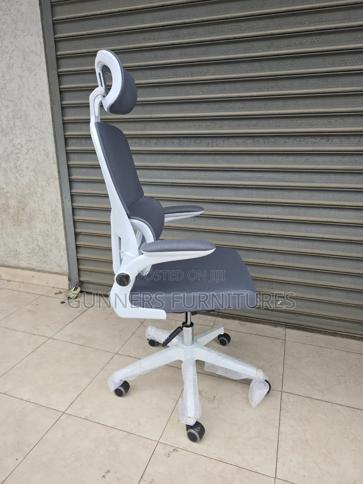 Orthopedic Gray Office Chair