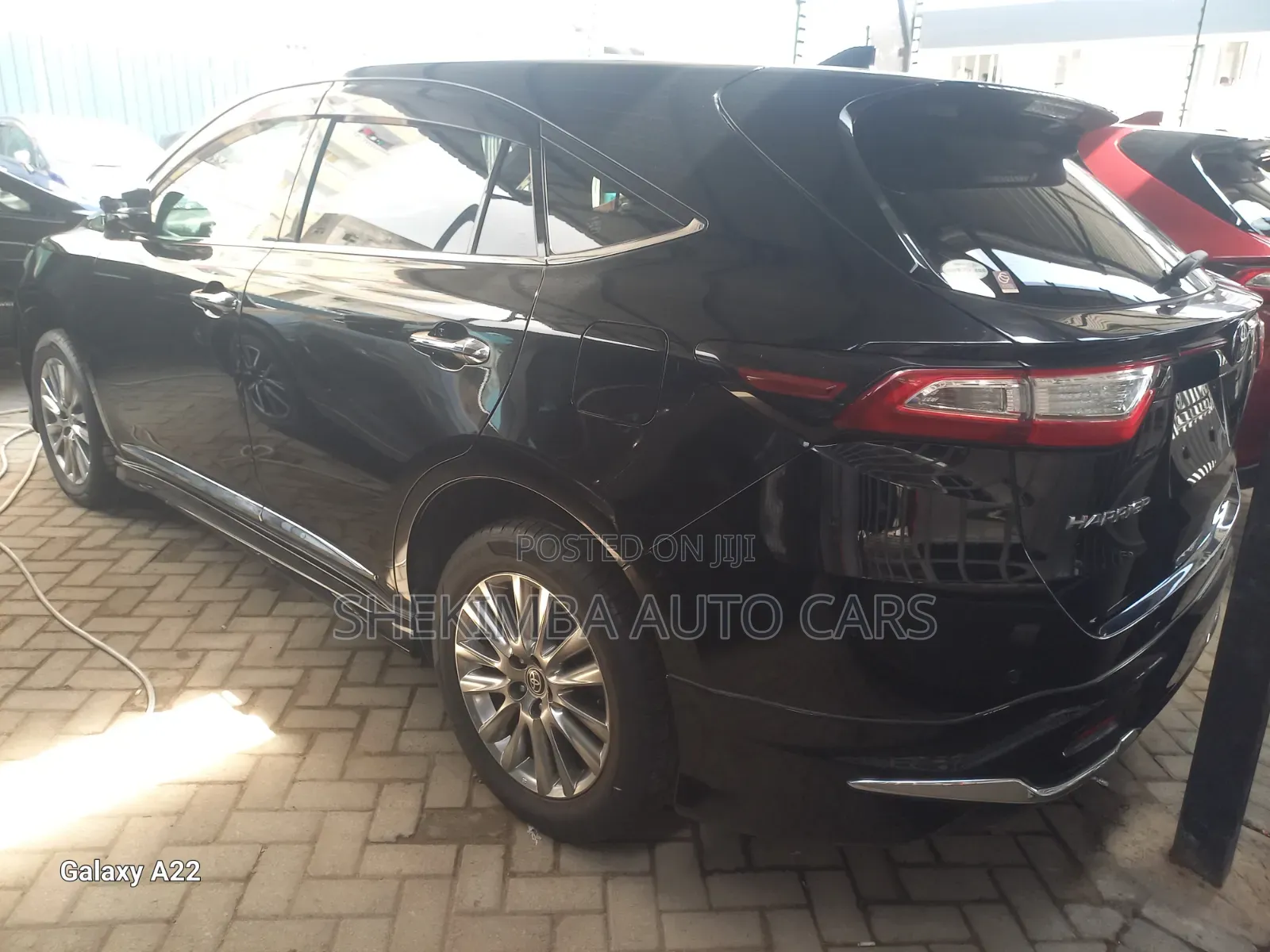 Toyota Harrier 2.0 2020 Black