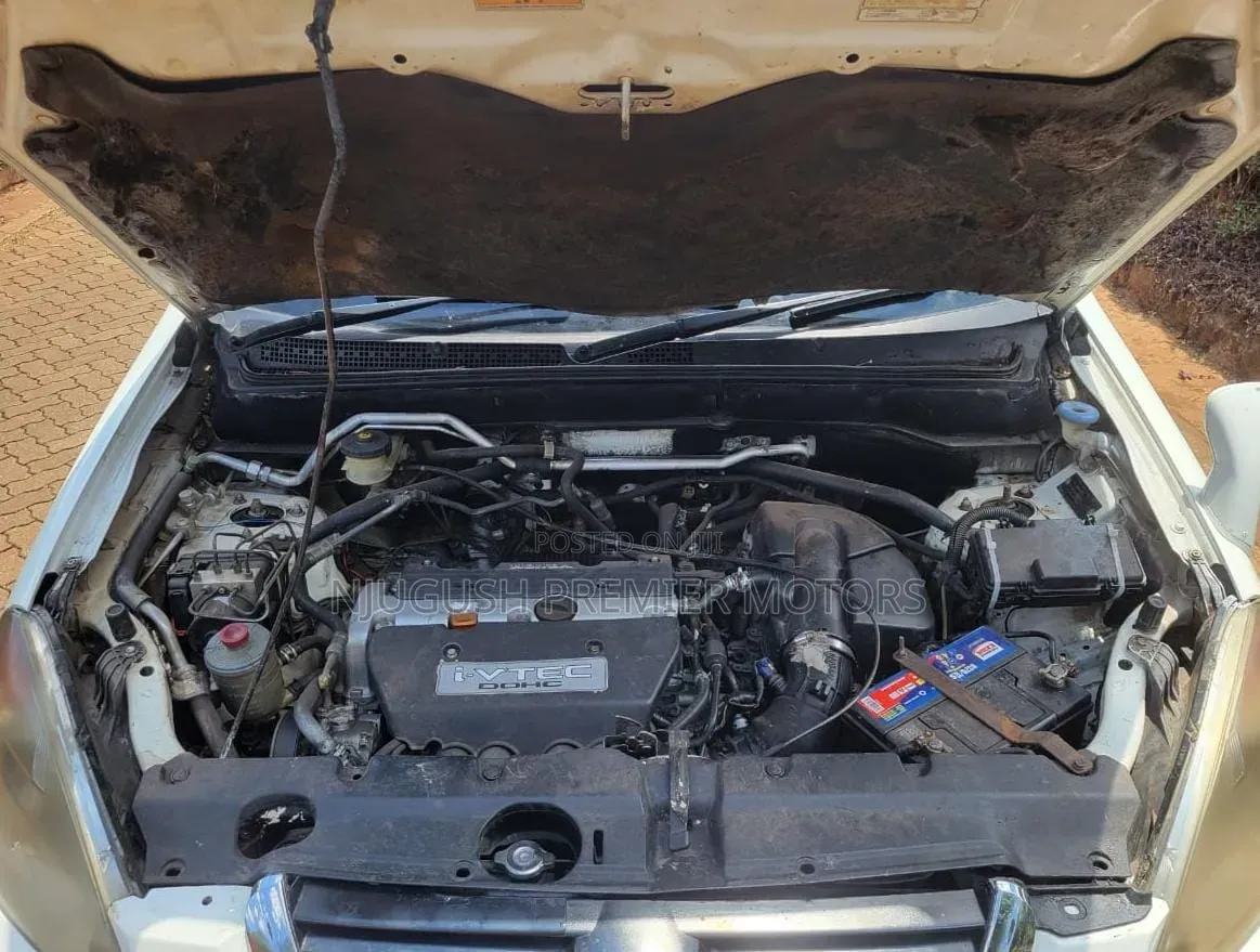 Honda CR-V 2005 White