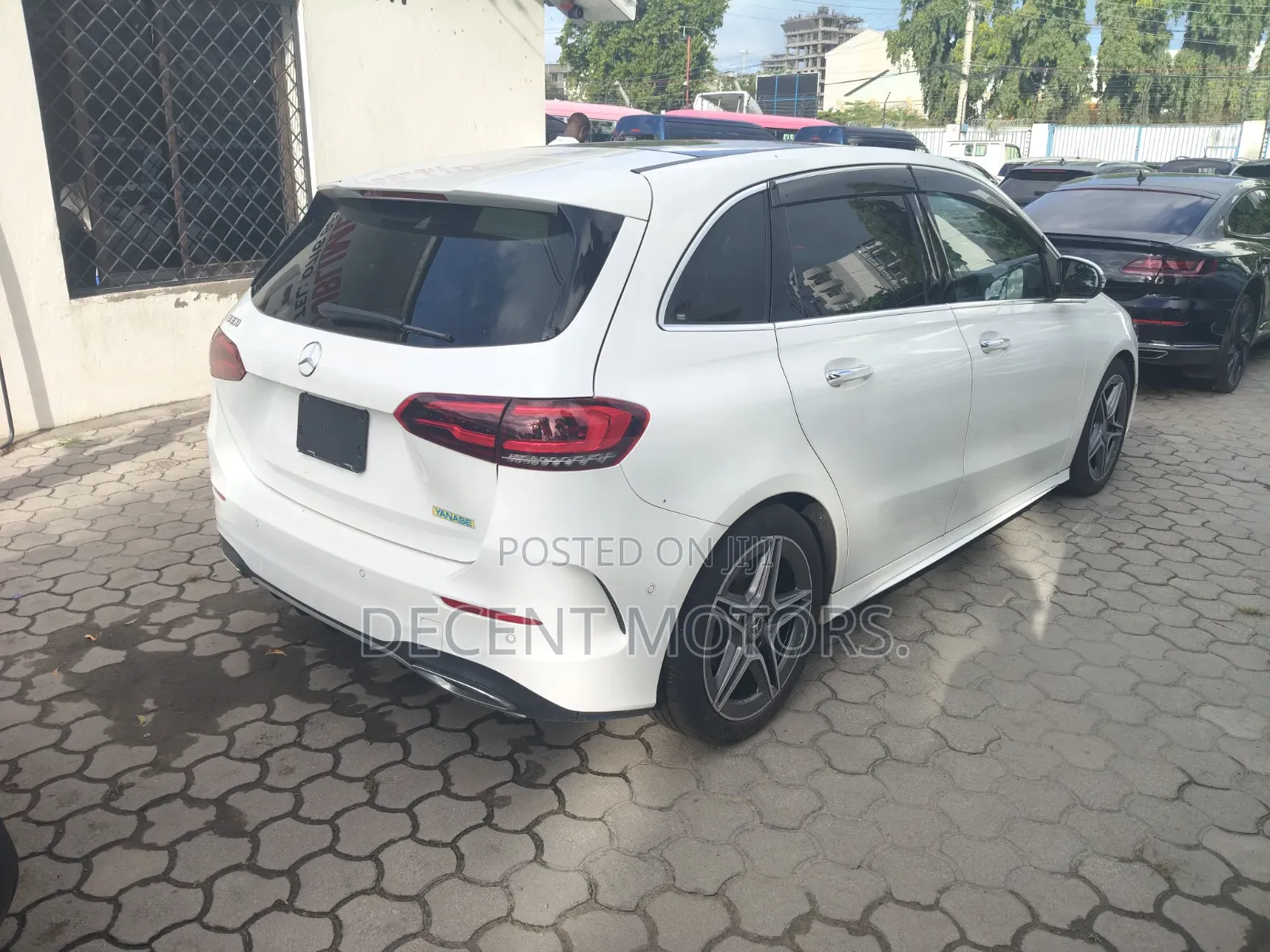 Mercedes-Benz B-Class B180 Petrol 2020 White