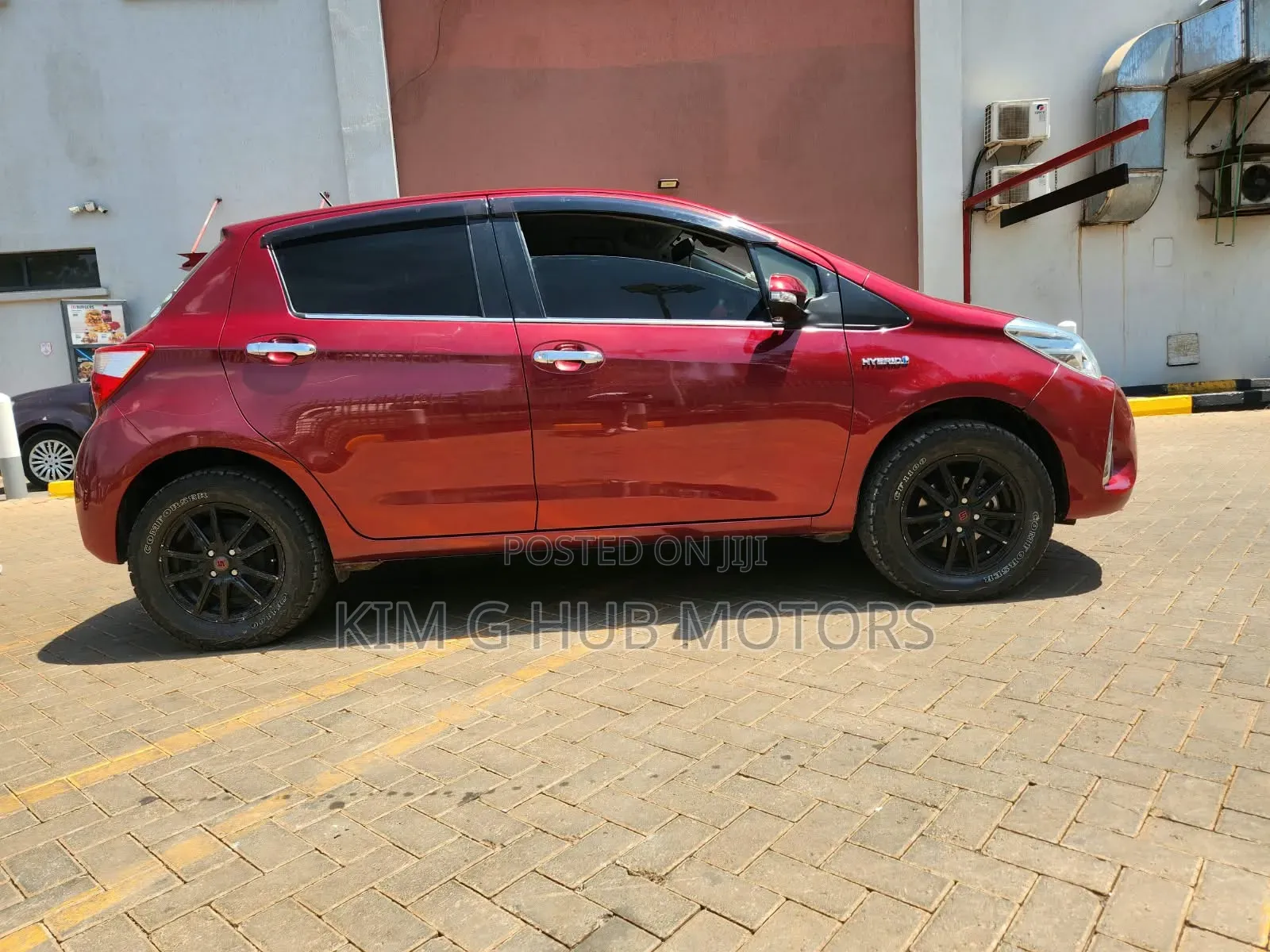 Toyota Vitz 1.5 FWD 5dr 2019 Red