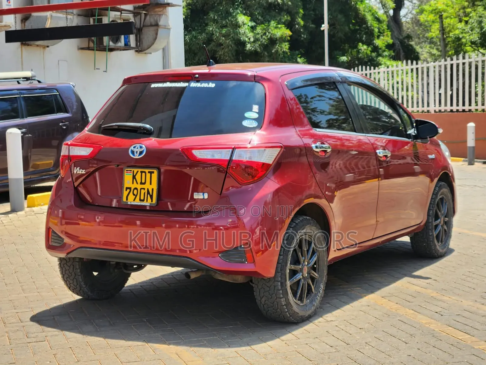 Toyota Vitz 1.5 FWD 5dr 2019 Red