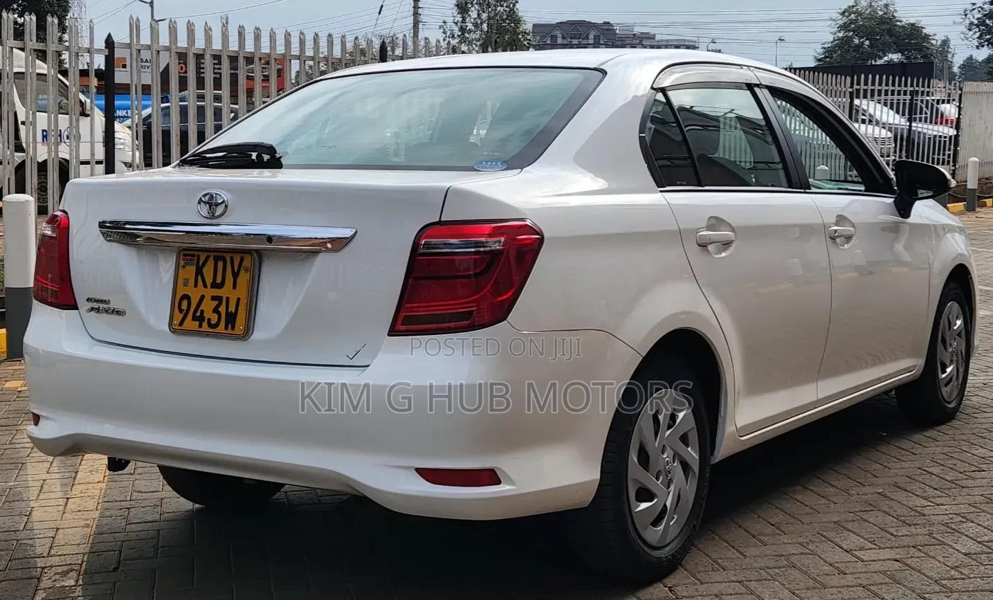 Toyota Axio 1.5 X 2WD 2019 Pearl