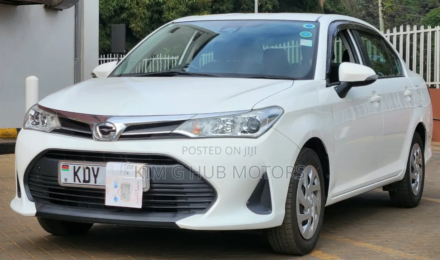 Toyota Axio 1.5 X 2WD 2019 Pearl