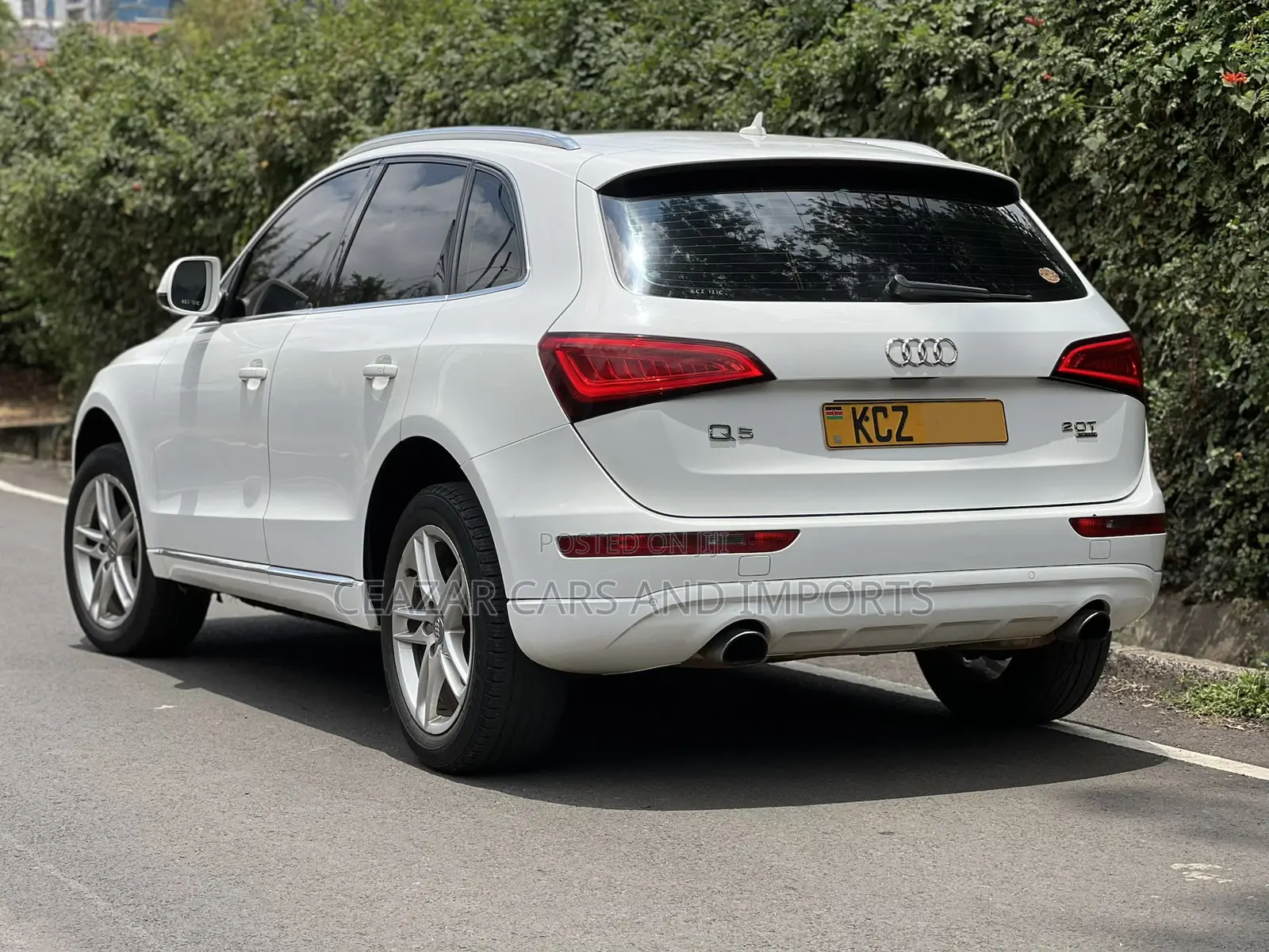 Audi Q5 2.0T Premium Quattro 2012 White
