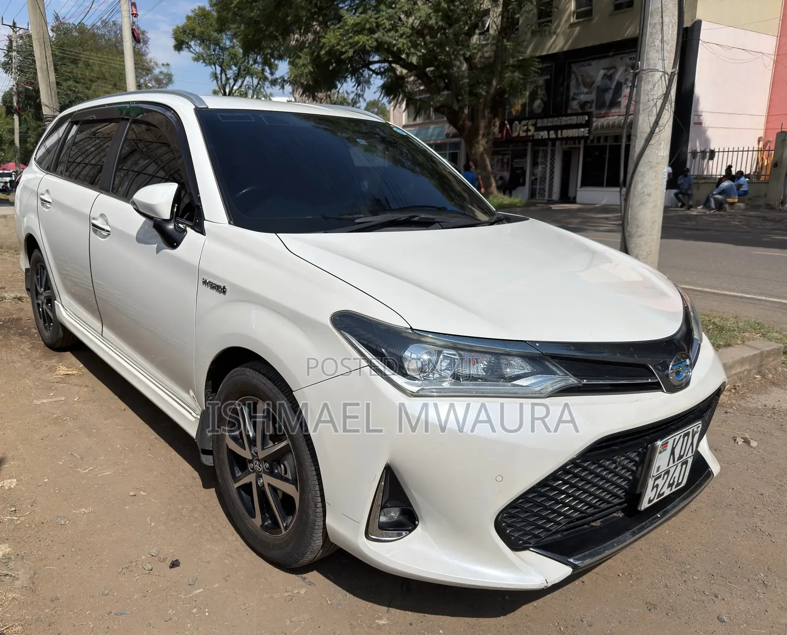 Toyota Corolla Fielder 1.5 Hybrid FWD 2018 White