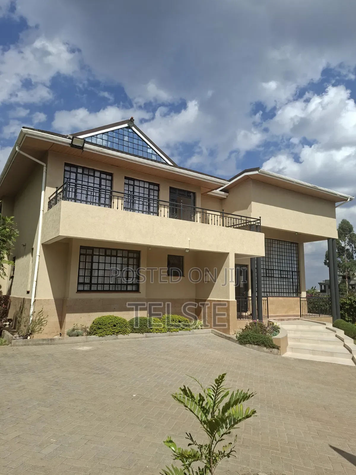 5bdrm Maisonette in Gikambura, Thogoto for sale
