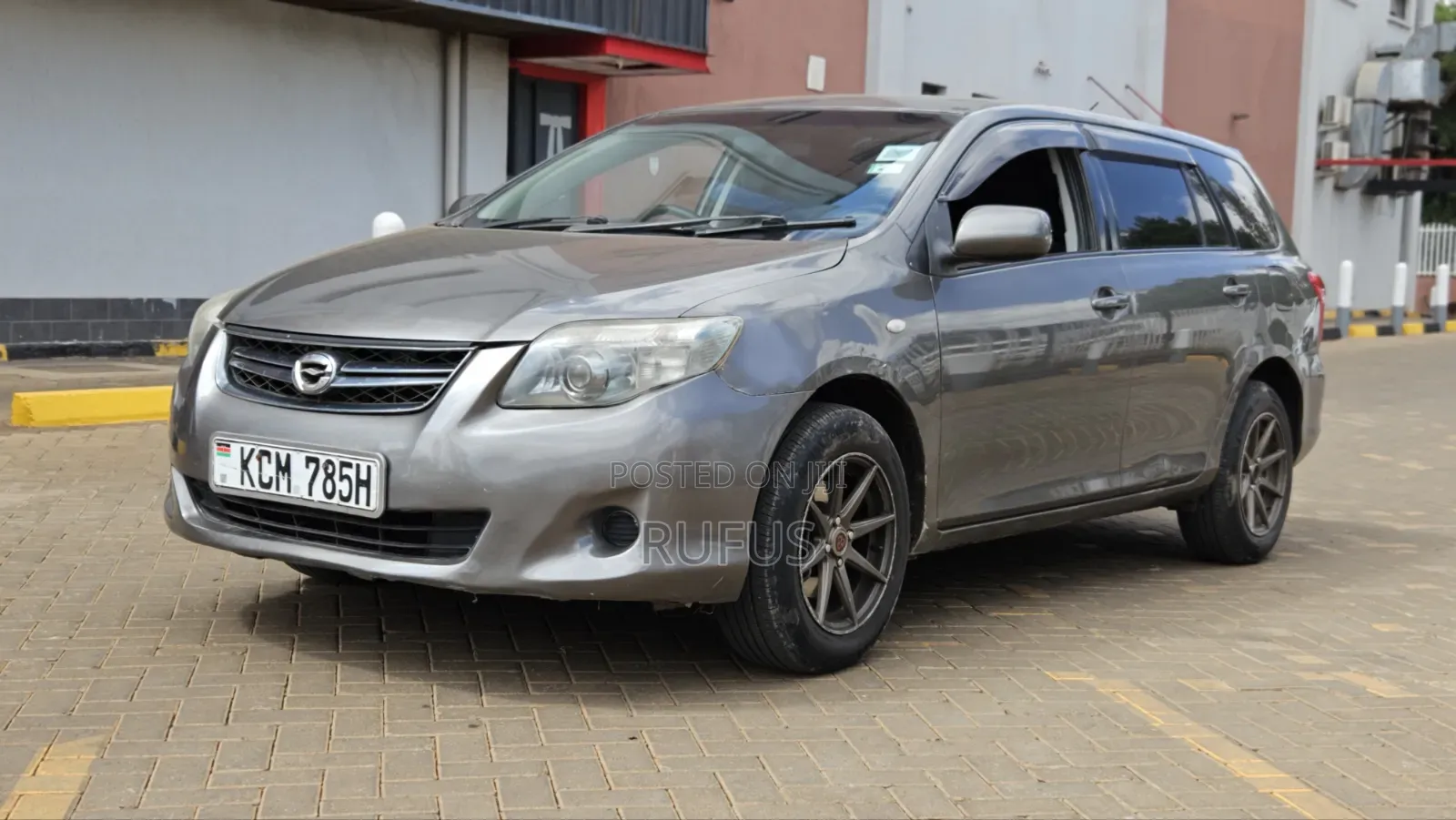 Toyota Corolla Fielder 1.5 Petrol FWD 2010