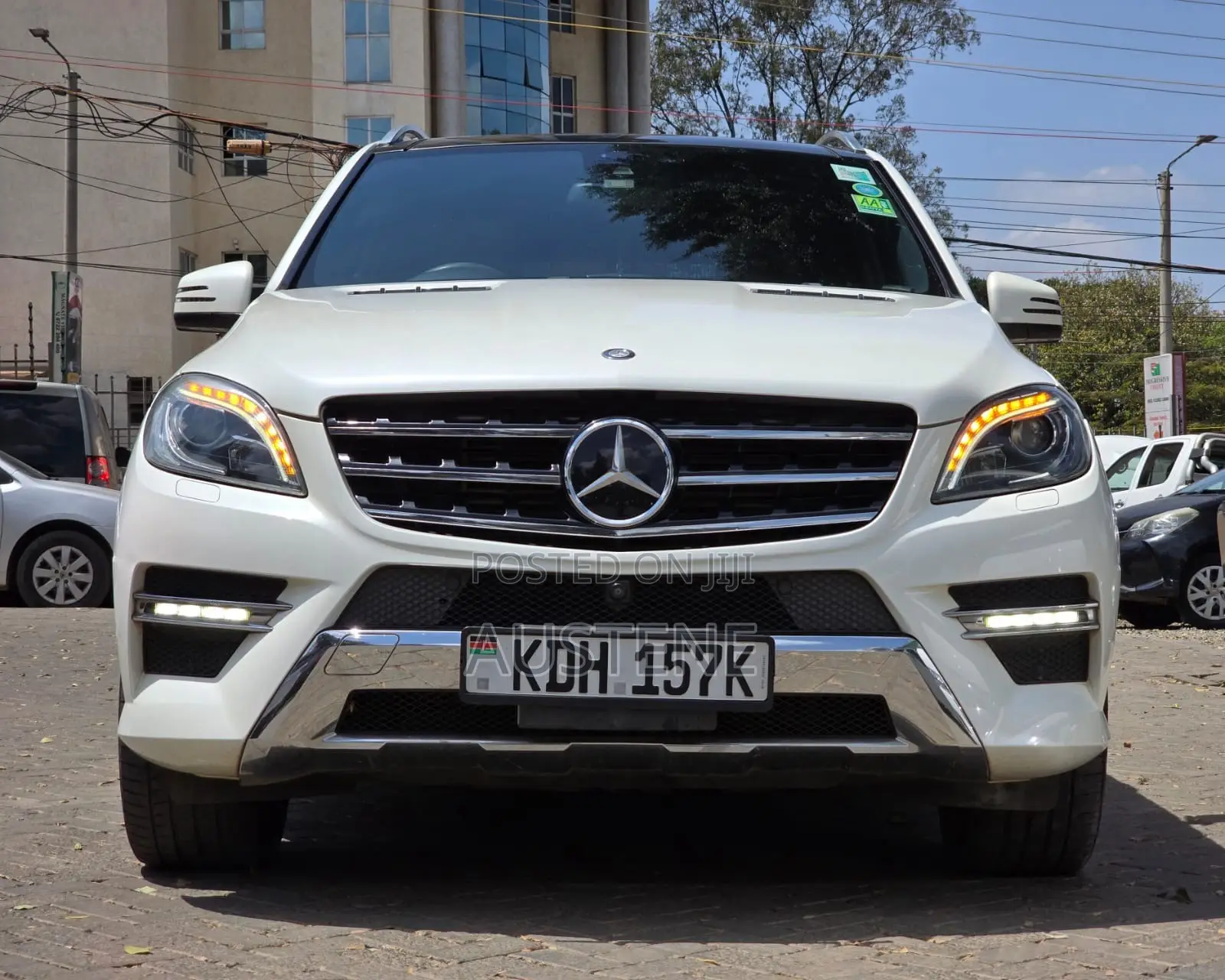 Mercedes-Benz M Class ML350 4dr SUV (3.5L 6cyl 7A) 2015 White