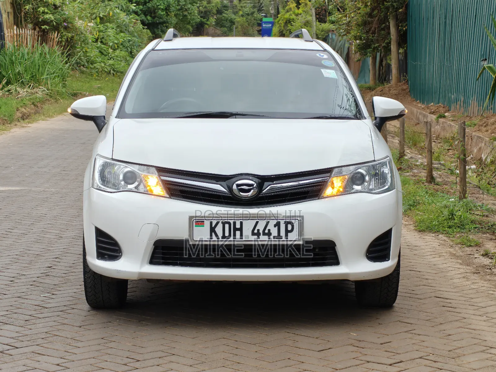 Toyota Corolla Fielder 1.5 Petrol FWD 2015 White