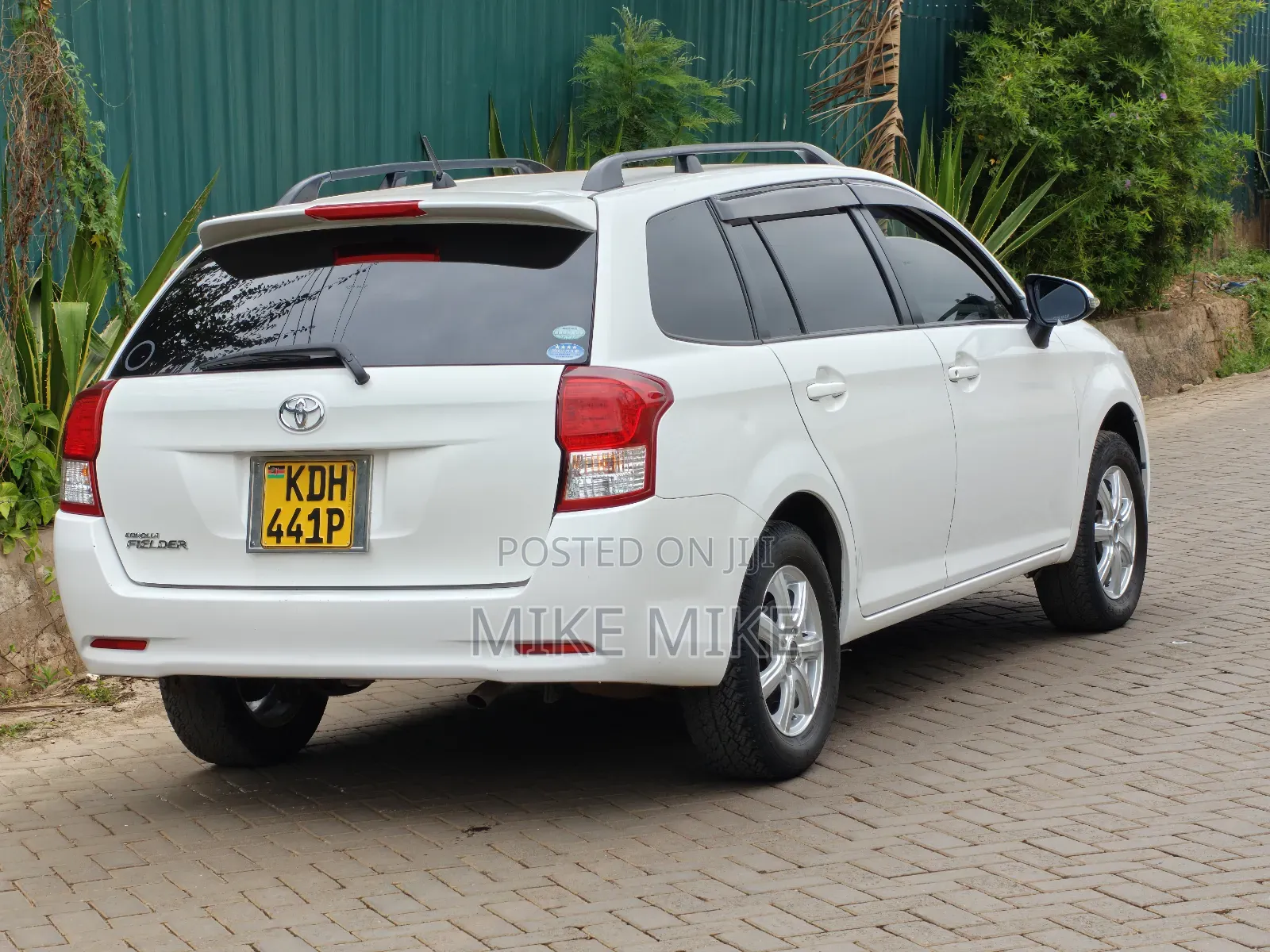 Toyota Corolla Fielder 1.5 Petrol FWD 2015 White