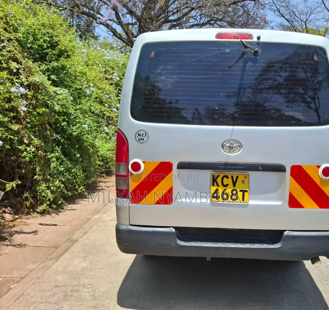 Toyota HiAce 2012 Silver