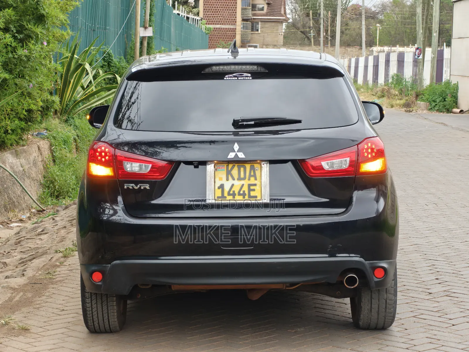 Mitsubishi RVR 2013 Black