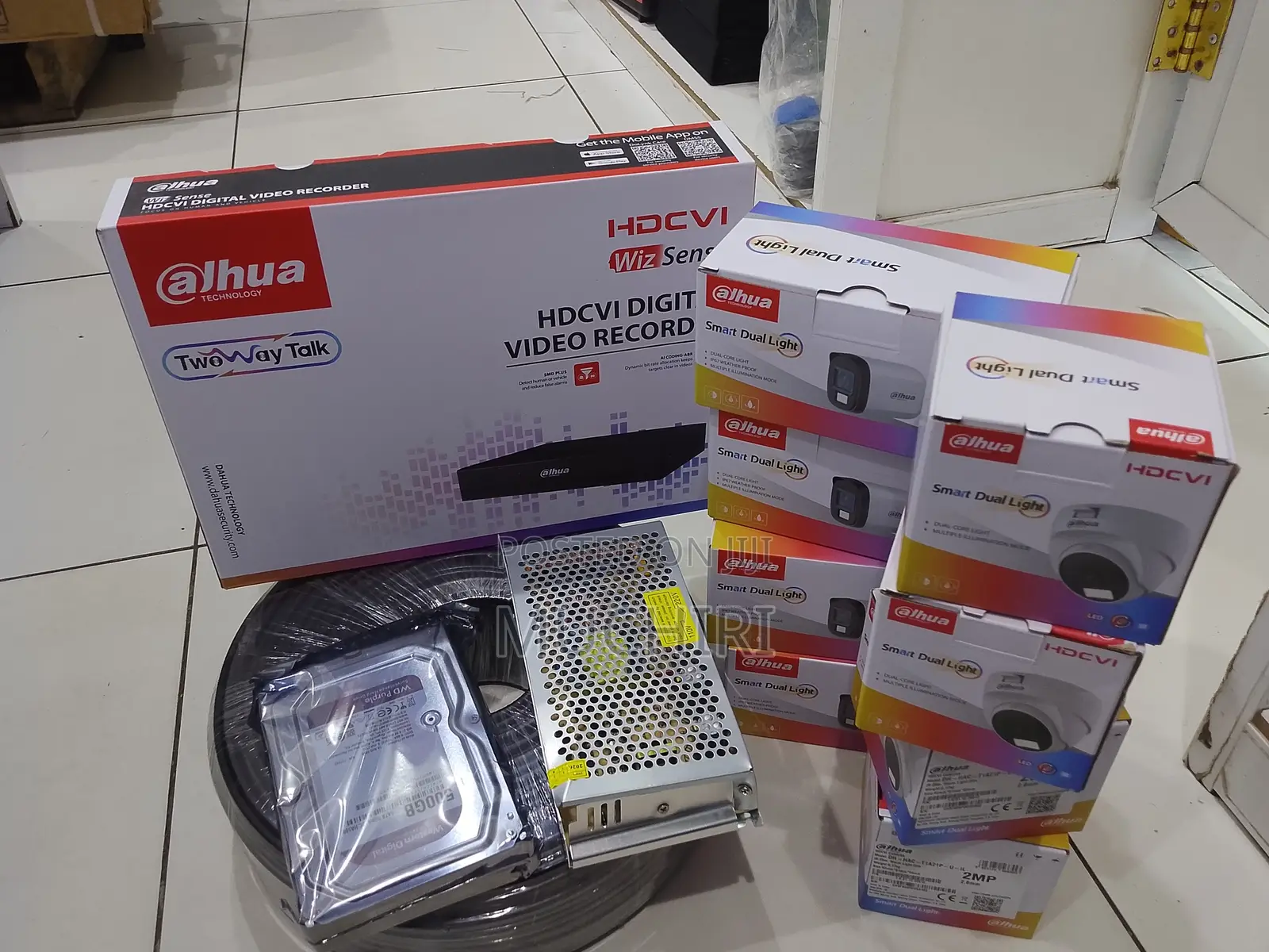 Dahua 8 Channel Hybrid CCTV Camera Set