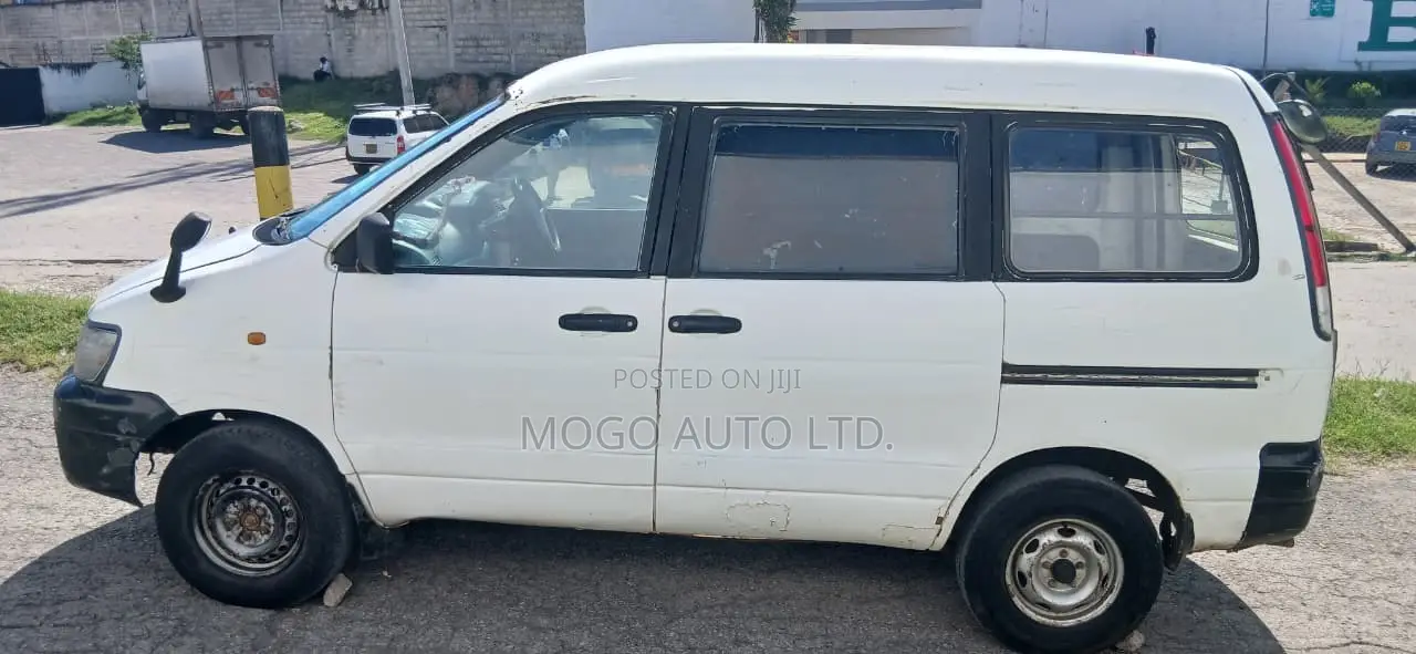Toyota TownAce 2007 White